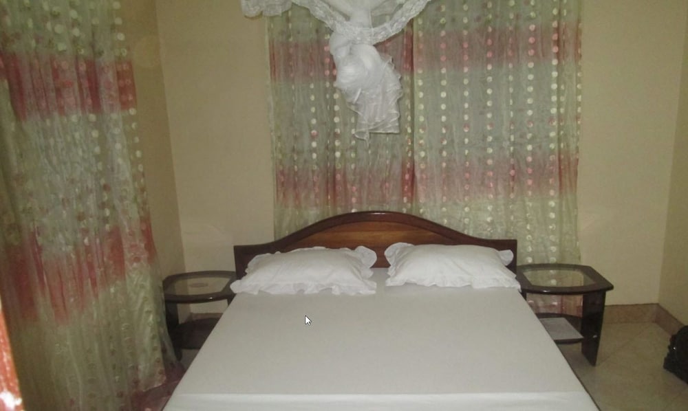Economy Twin Room, 2 Bedrooms