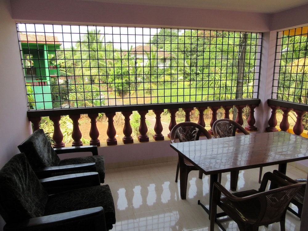 Family Villa, 4 Bedrooms (4 queen beds + 5 single beds), 2 Bathrooms, Mountainside photo 2
