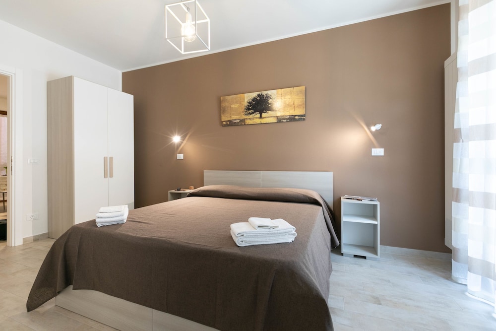 Design Double or Twin Room, Courtyard View