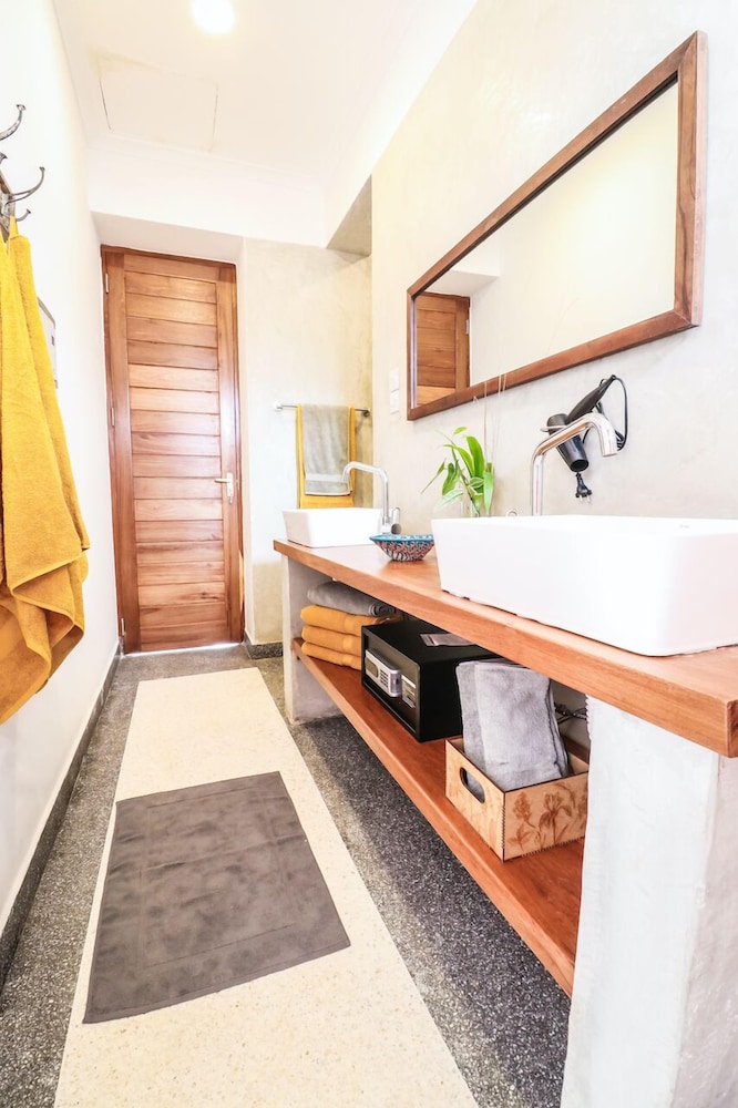 Bibi Juu Villa photo 3
