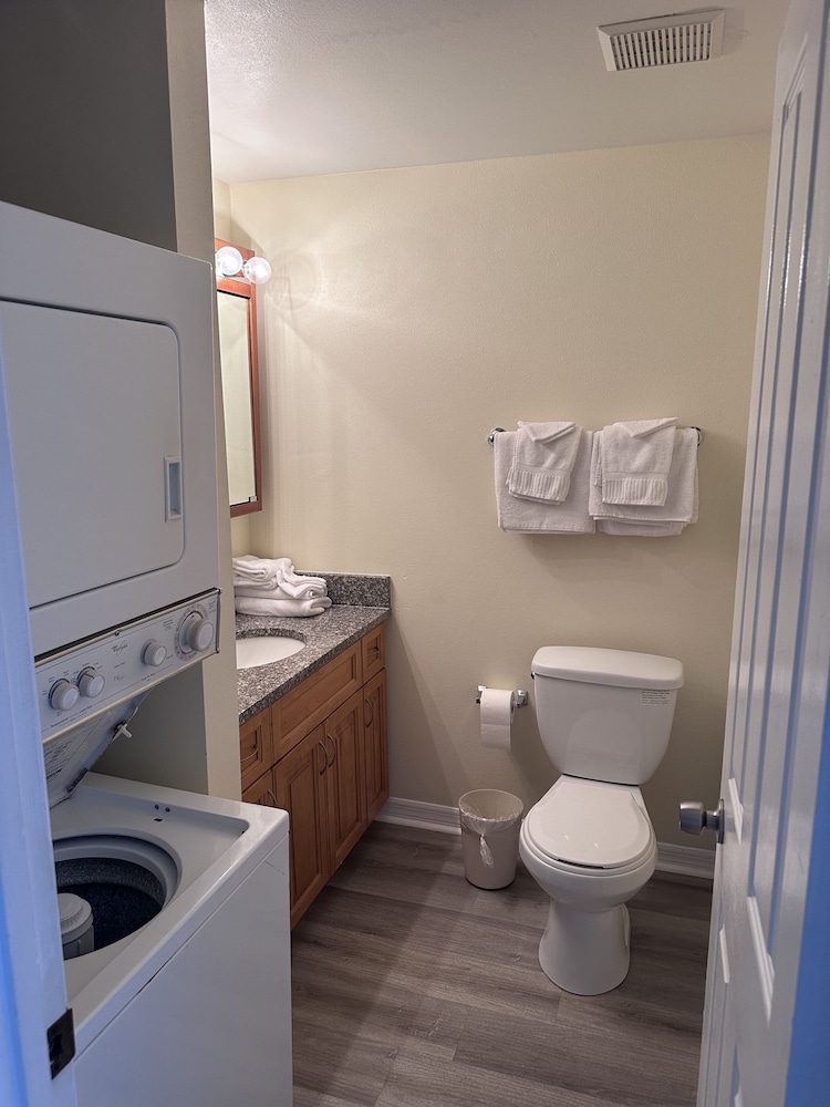 Condo, 1 Bedroom, Ocean View photo 2
