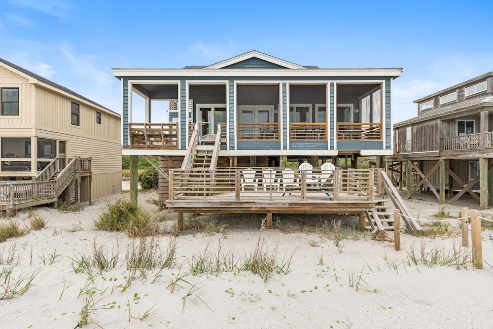 Deluxe Townhome, Ocean View