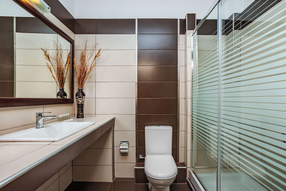 Superior Triple Room photo 3