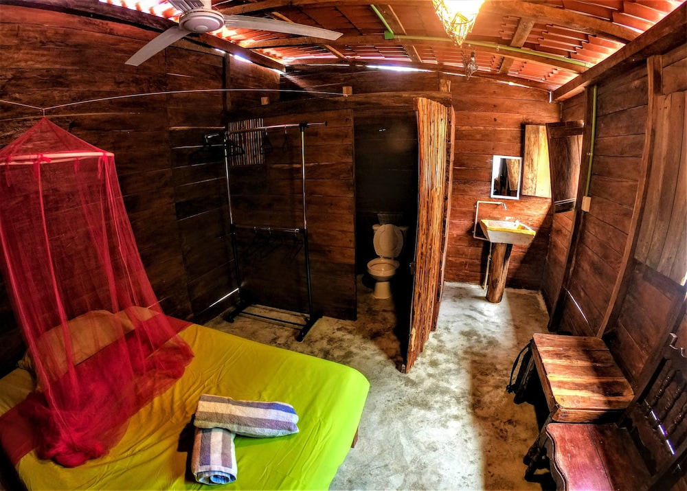 Classic Cabin