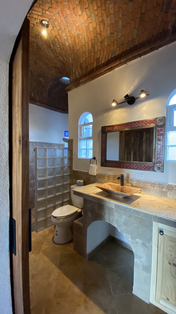 Studio Suite photo 3