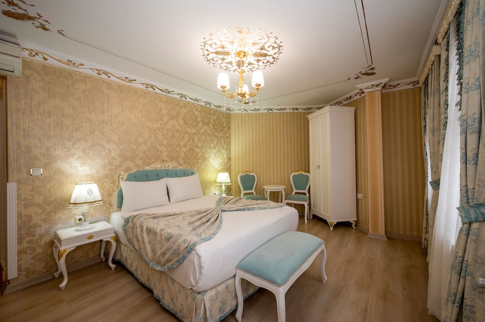 Superior Double or Twin Room, 1 Double or 2 Twin Beds photo 1