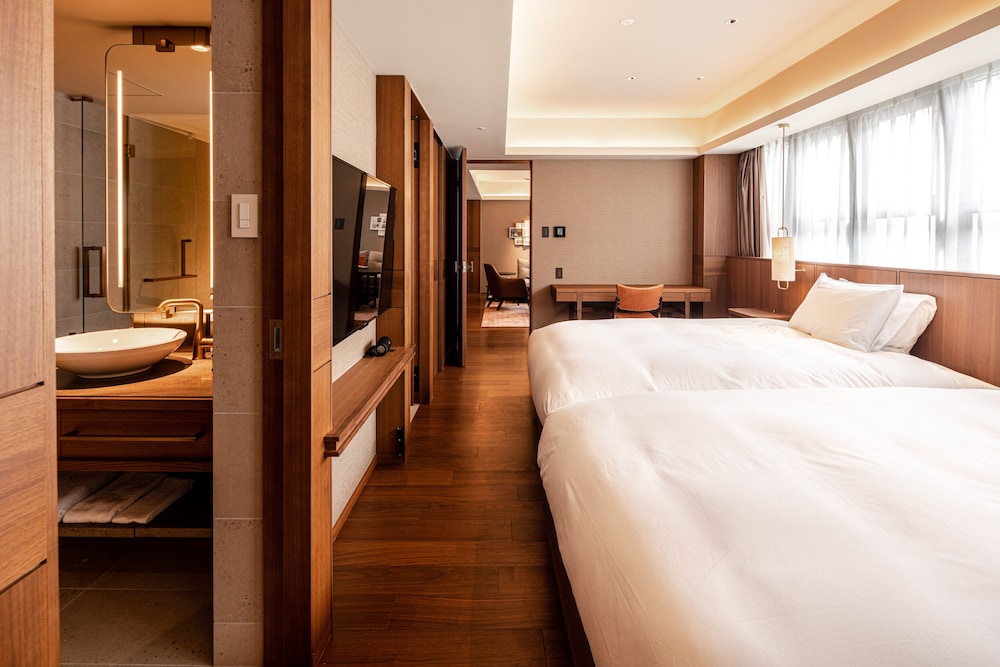 Twin Room, Non Smoking (Story) - Photo 4