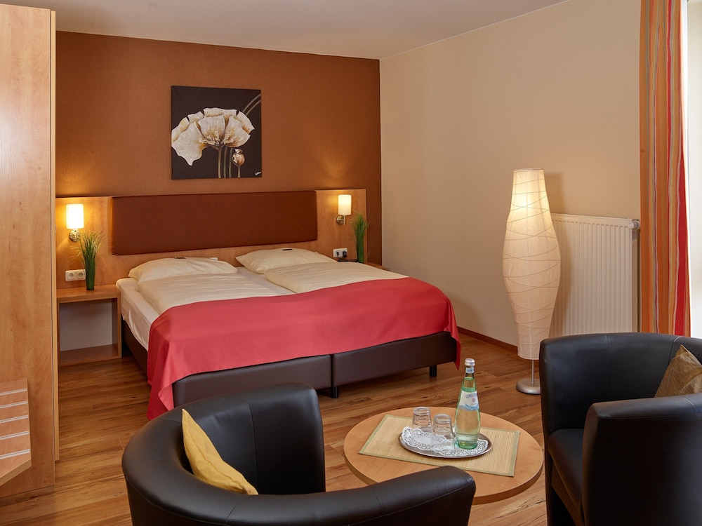 Grand Double Room, Balcony (Comfort)