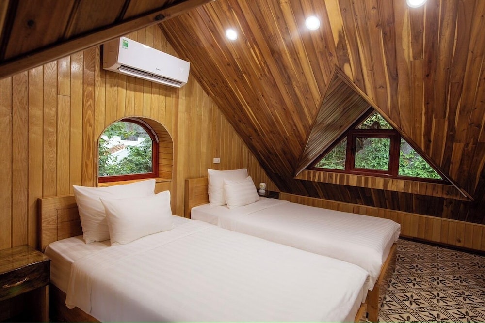 Executive Villa photo 3