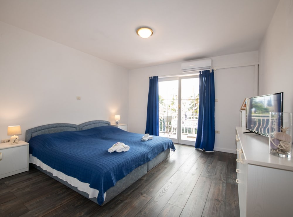 Apartment (Studio Apartment With Balcony (A1)) photo 1