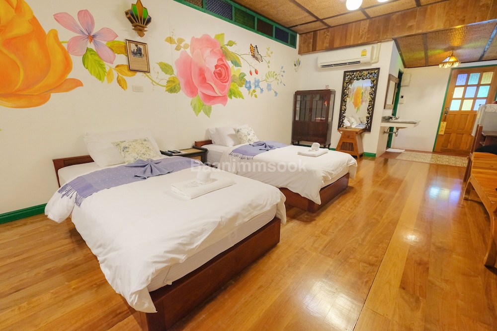 Deluxe Room, Beachside photo 2