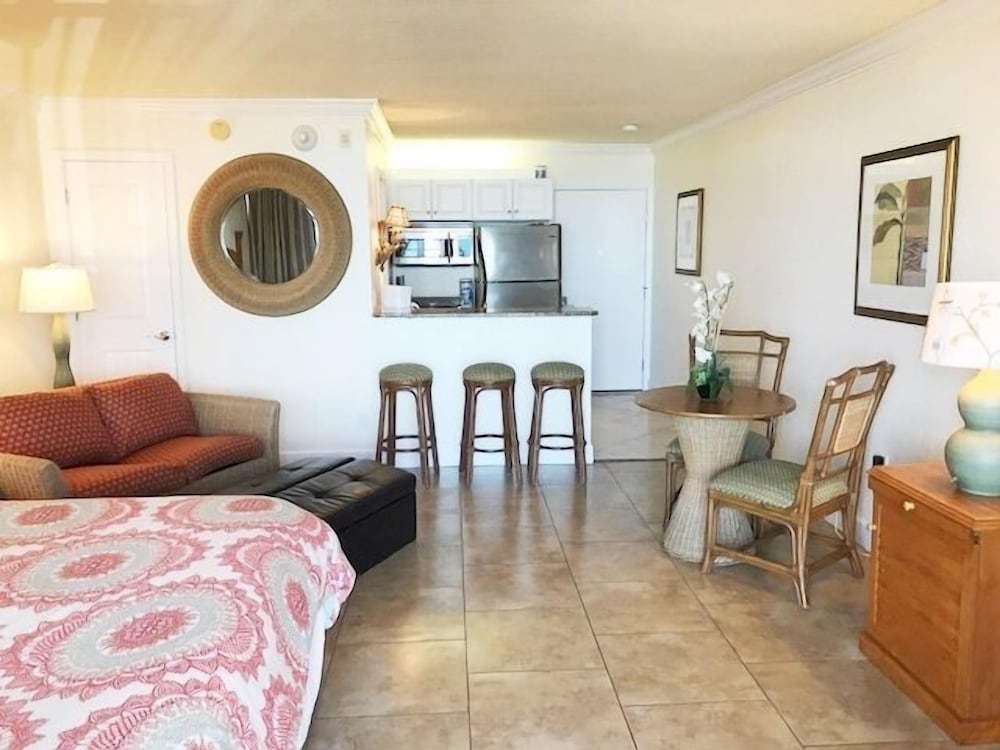 Studio Suite, Ocean View photo 1