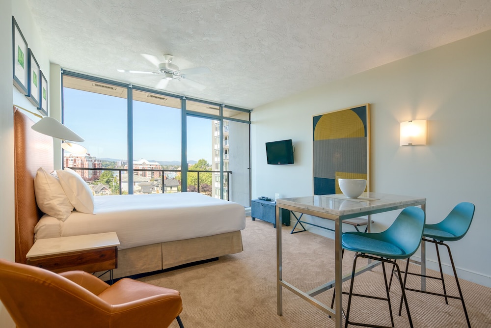 Basic Studio Suite, 1 Queen Bed - Photo 11