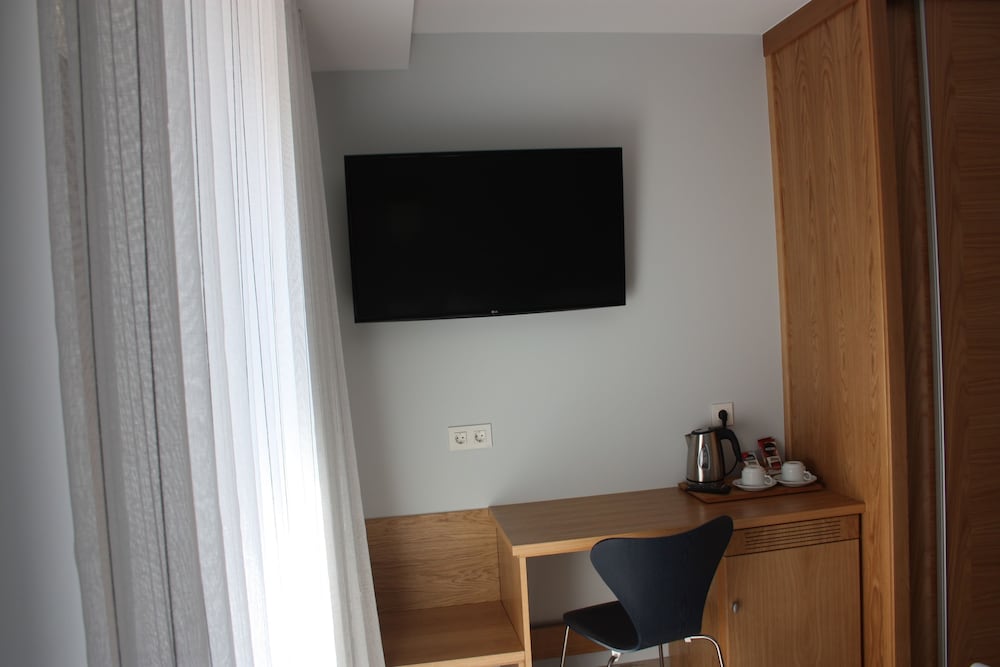 Family Room photo 2