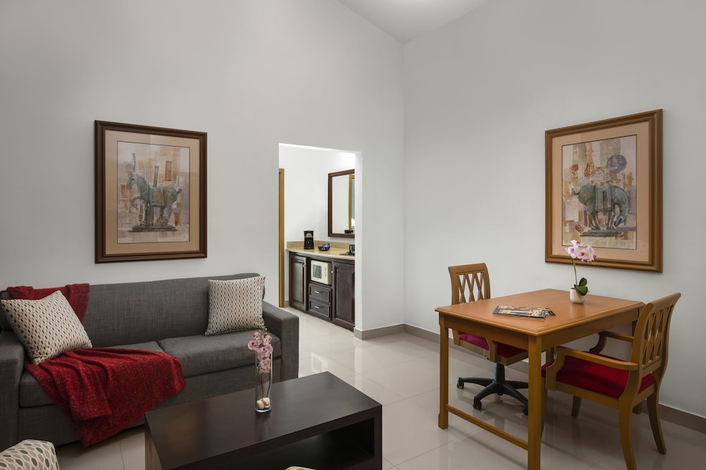 Royal Suite - Photo 6