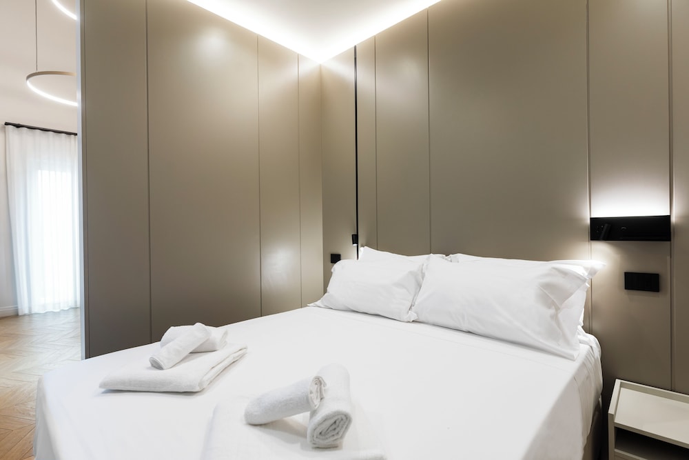 Junior Double Room, 1 Bedroom, Balcony