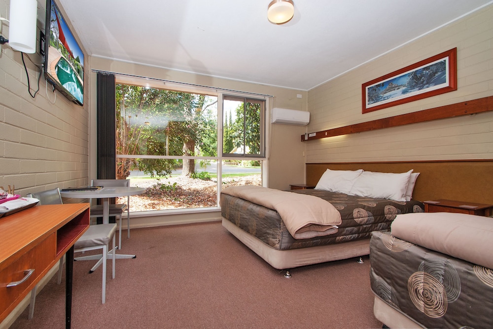 Economy Room photo 2