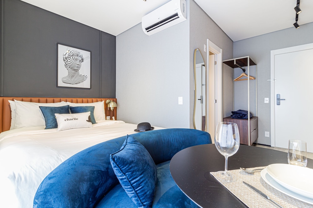 Superior Studio, 1 Double Bed, Patio thumbnail 5