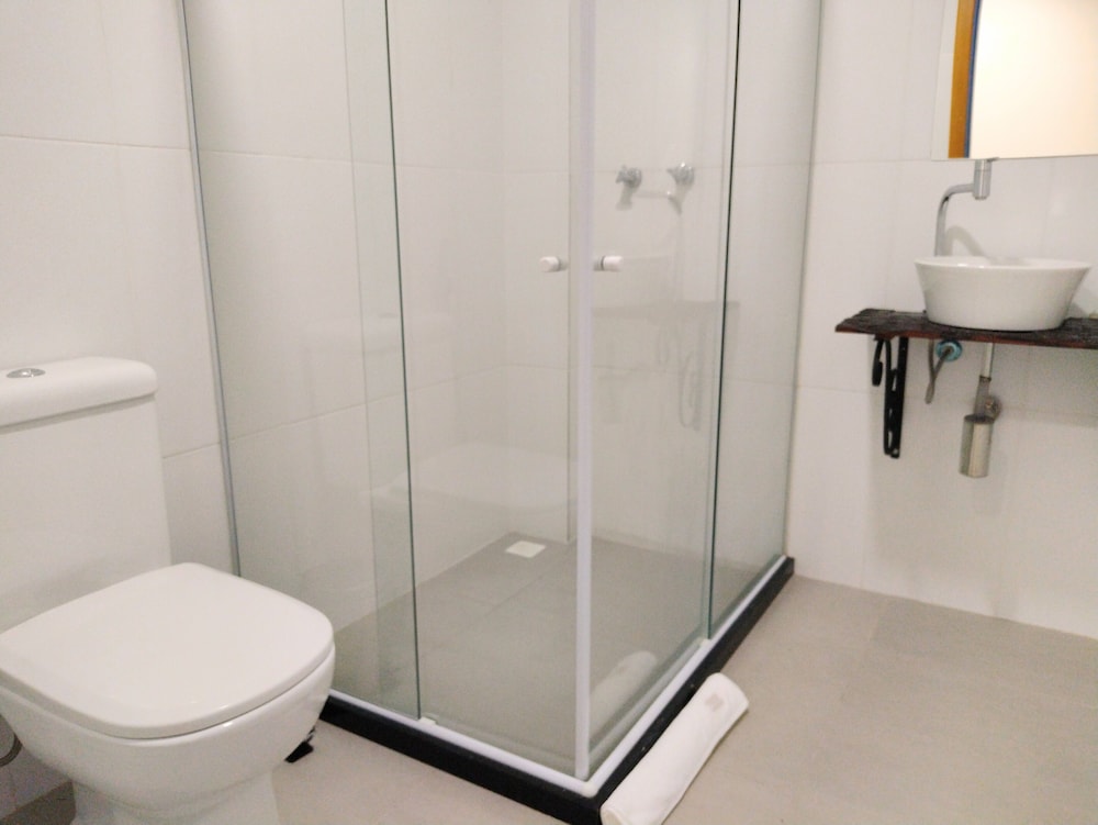 Standard Room - Photo 11