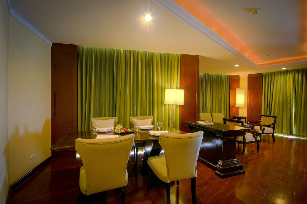 Junior Suite Panoramic View