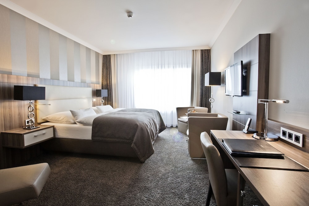 Standard Room, 1 Double Bed (Quiet Location) photo 2