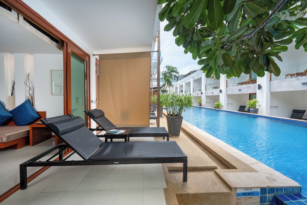 Beachfront Pool Villa - Free Daily Minibar - Photo 4