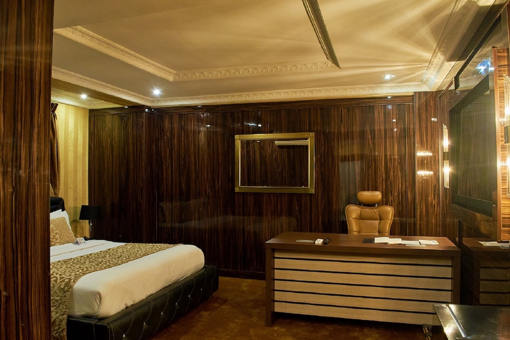 Superior Room - Photo 2