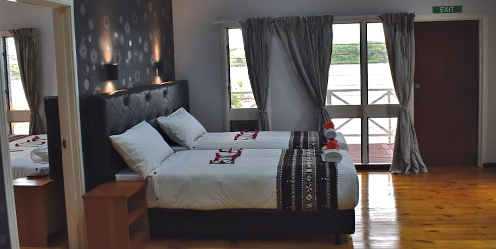 Family Villa, 3 Bedrooms, Accessible, Garden View photo 3