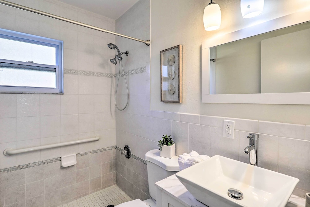 House (2 Bedrooms) photo 2