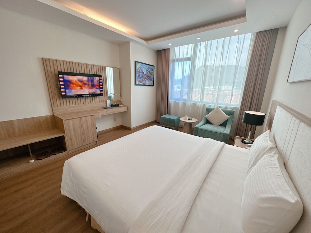 Superior King Room photo 3