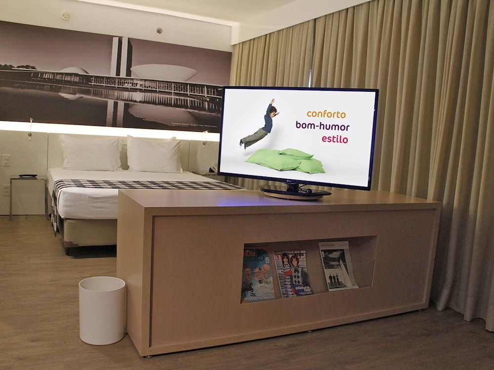 Suite, 2 Double Beds photo 1