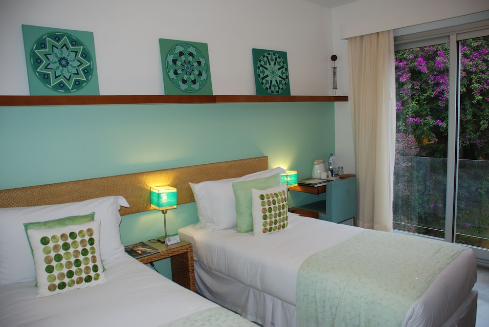 Classic Room, 2 Twin Beds photo 2