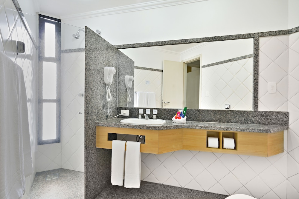Standard Single Room - Photo 7
