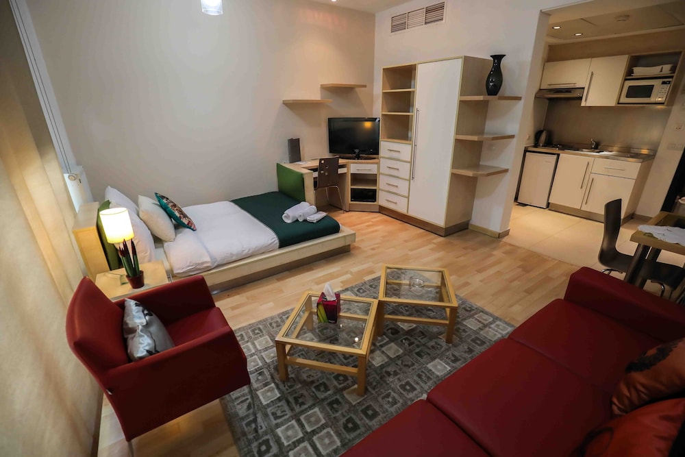 Suite photo 1