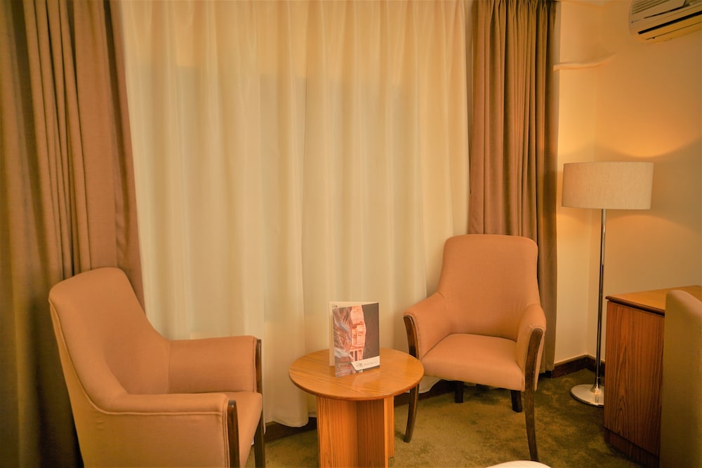 Standard Double Or Twin Room - Photo 3