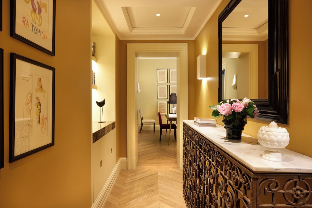 Family Suite (Non Smoking)