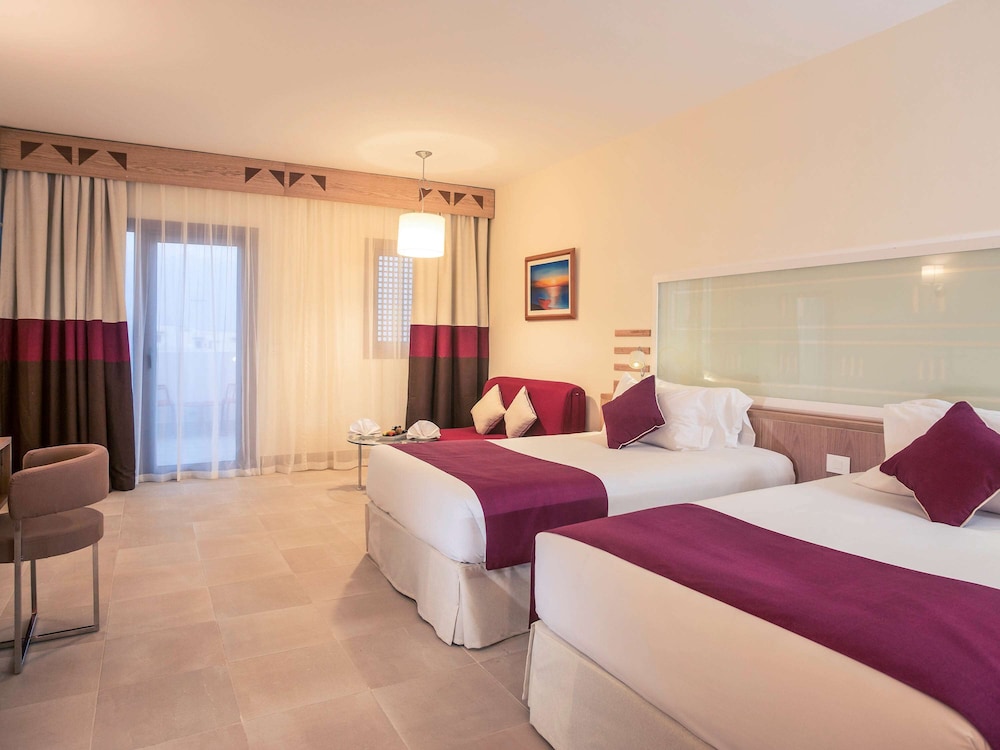 Superior Room, 2 Twin Beds - Photo 1