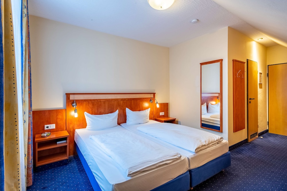 Comfort Room, 1 Double Bed photo 3