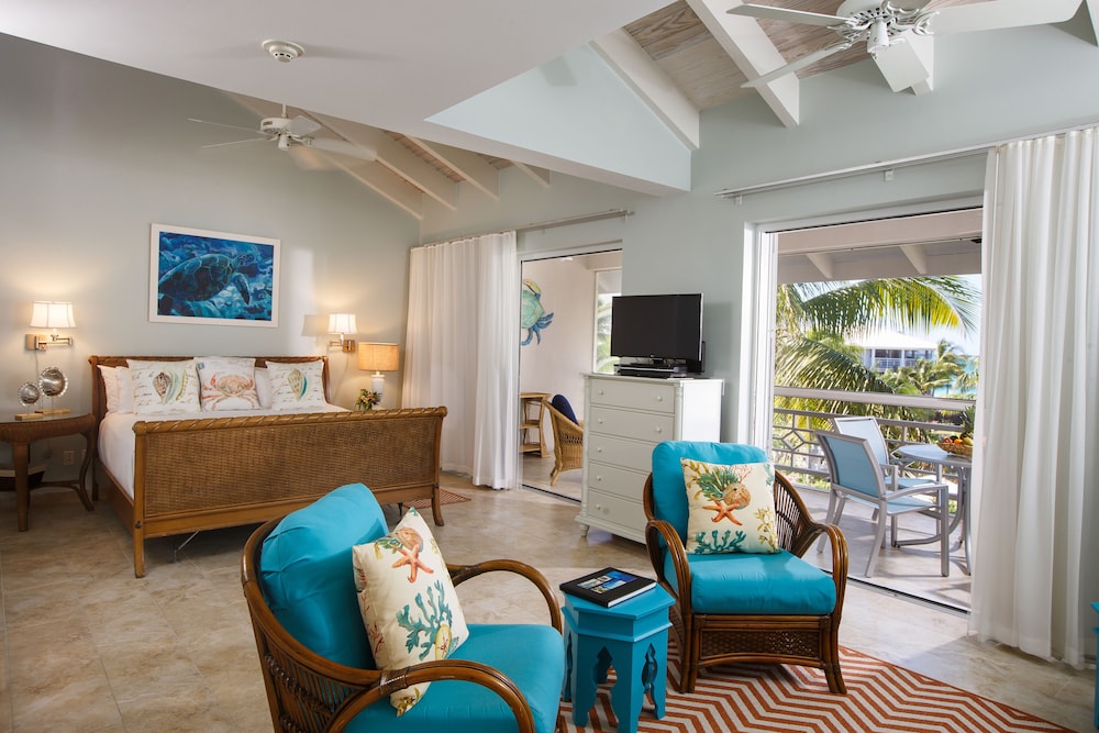 Junior Suite, Partial Ocean View