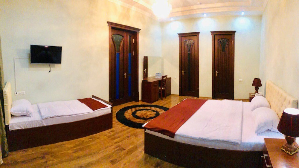 Comfort Triple Room
