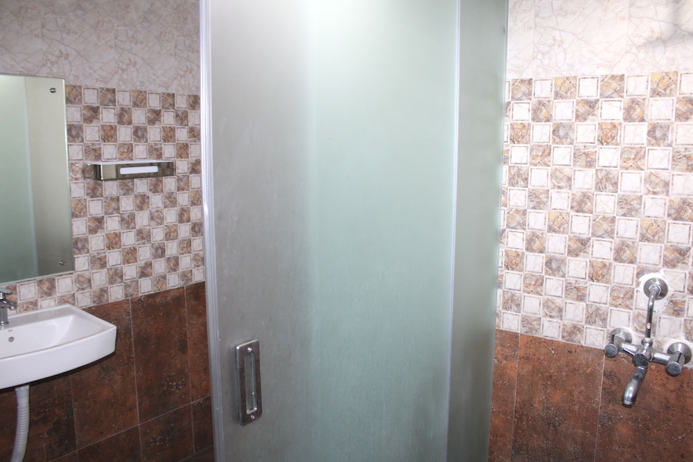 Club Suite, 1 Bedroom, Accessible, Garden View photo 2