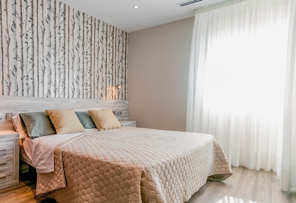 Standard Double Room, 1 Double Bed, Private Bathroom, Sea View