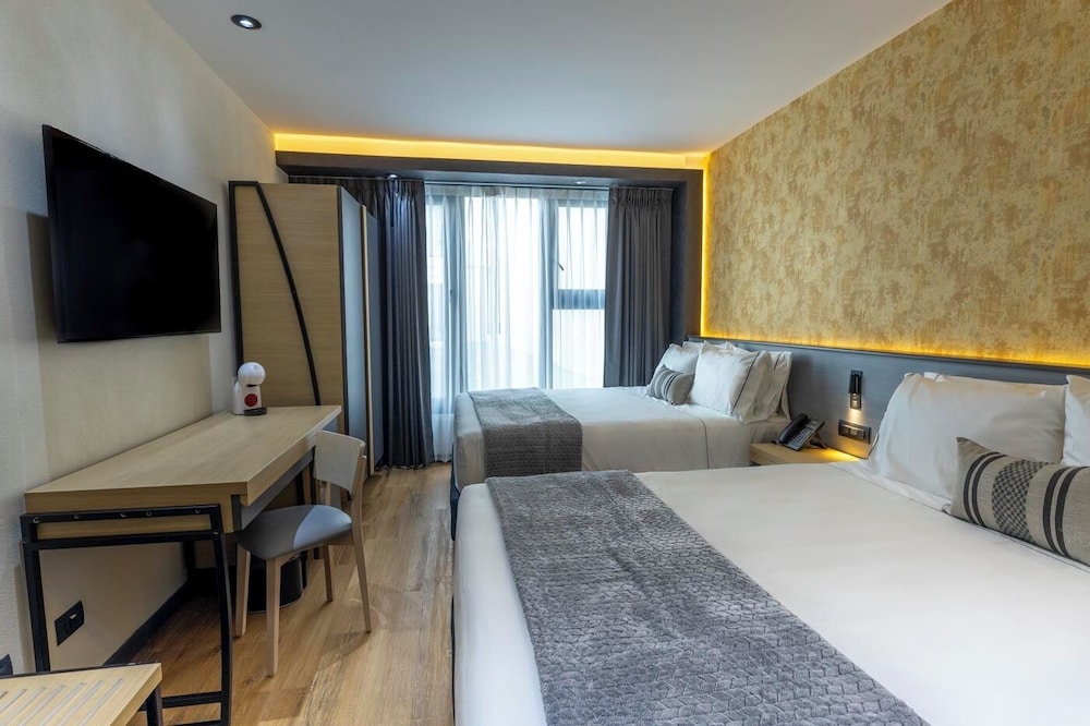 Interior Two Bed Room - Pyramid Tower