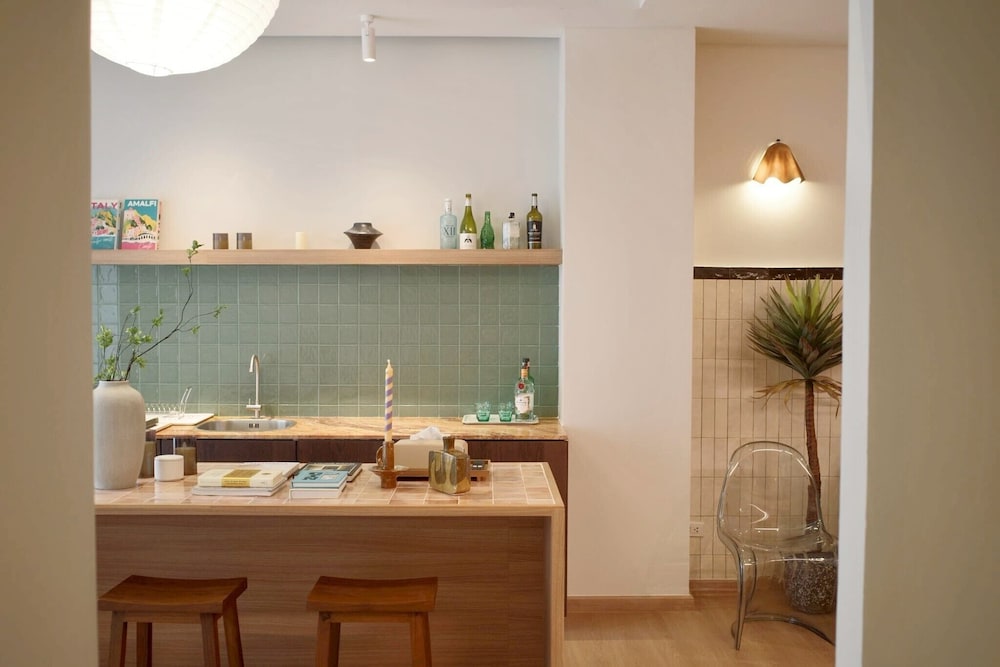 Design Suite, 2 Bedrooms, Terrace