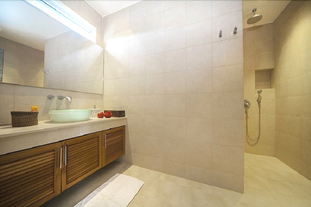 3-Bedroom Private Pool Villa photo 3