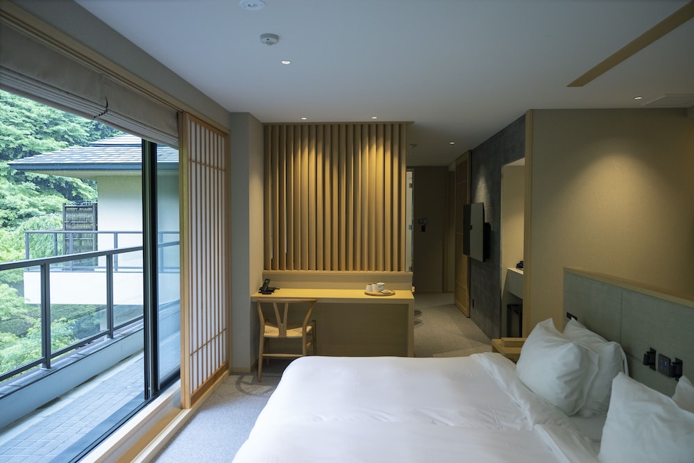 Junior Suite Garden Twin Room, Non Smoking - Photo 21