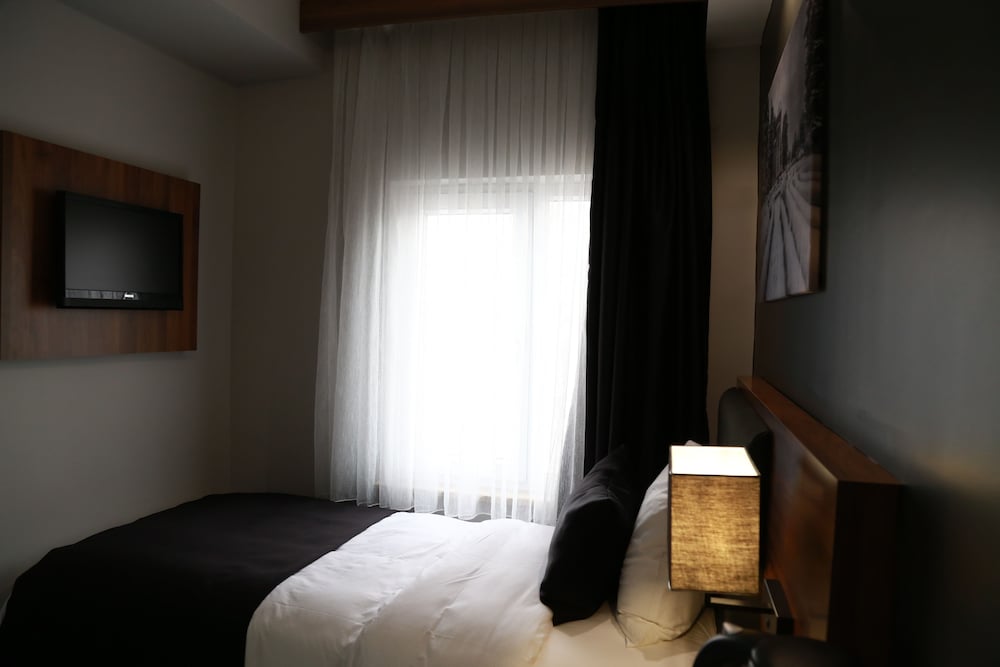 Standard Single Room, City View photo 1