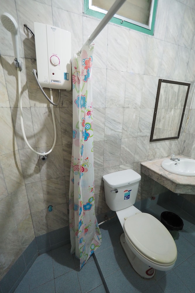 Standard Room photo 3