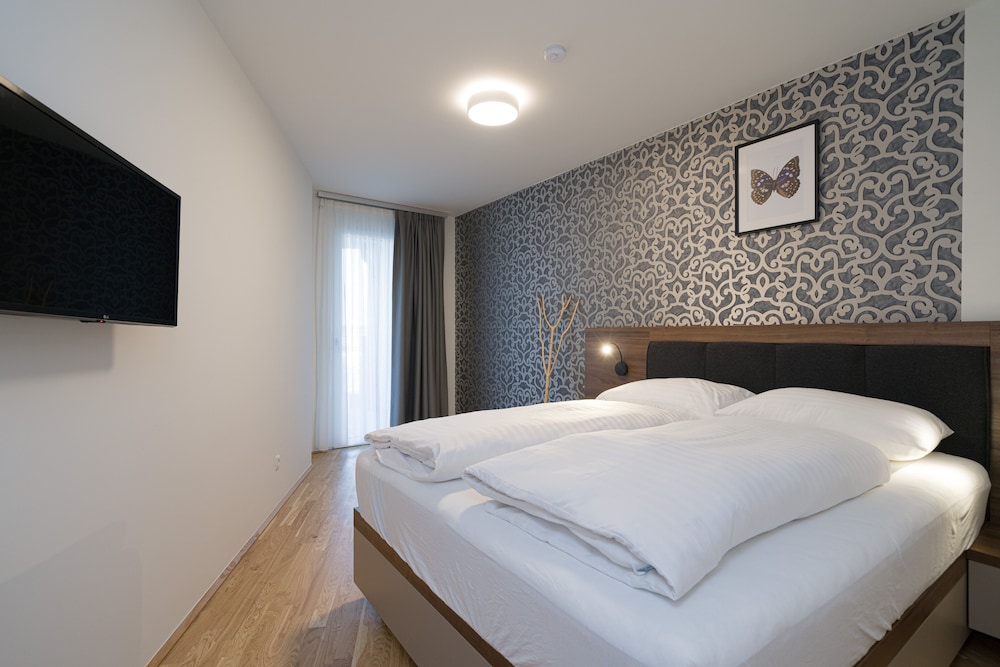 Deluxe Apartment (Top 17)