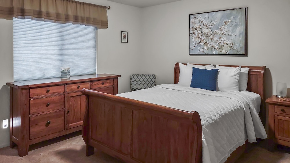 House, 3 Bedrooms photo 1